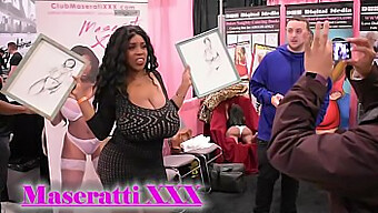 Duke Conoce A Sus Fans Y Firma Autógrafos En Exxxotica Nueva Jersey 2017