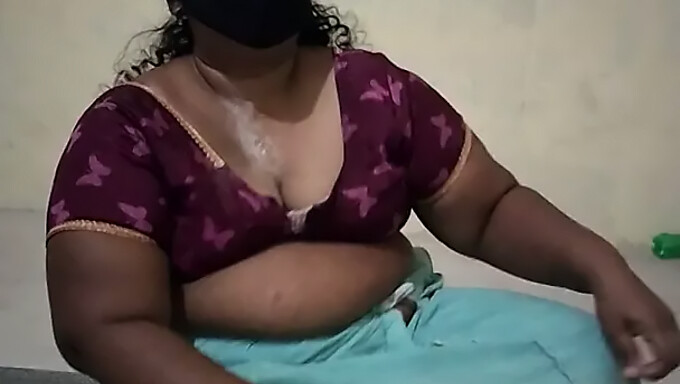 Indian Girl From Coimbatore Undressing And Giving A Handjob In Part 3