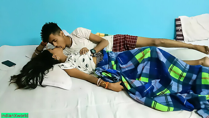 Sensual Indian Teen Engages In Sexual Activity With Fellow Student!