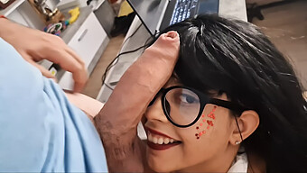 Latina Humiliée Se Soumet Au Faceplay D'Une Grosse Bite