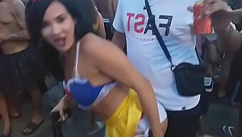 Bianca Das Neves, Brasiliansk Pornostjerne, Forfører En Fan Under En Cachaça-Drikkesession I Rio De Janeiro