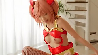 Japansk Cosplay-Babe Jougasaki Mika I Högkvalitativ 4k-Video